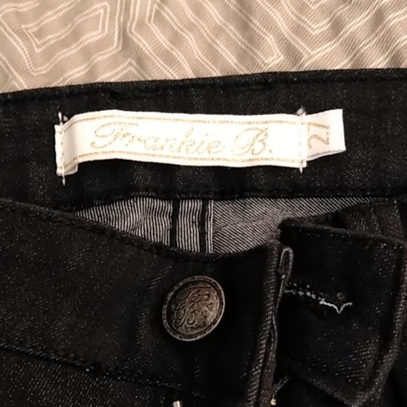 Jeans - Picture 2 of 6